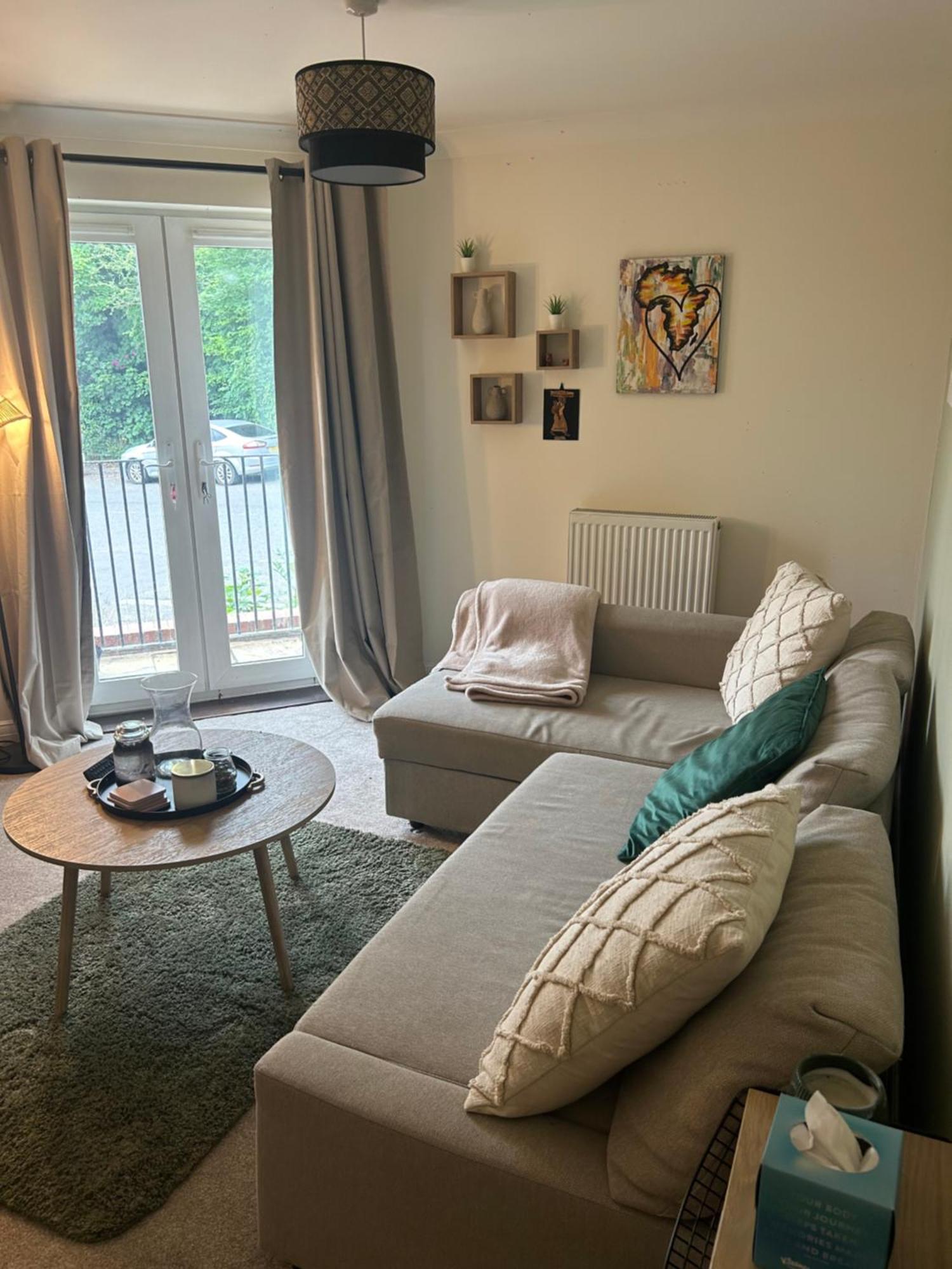 Apartament Beautiful 1 Bed In Wycombe High Wycombe Zewnętrze zdjęcie